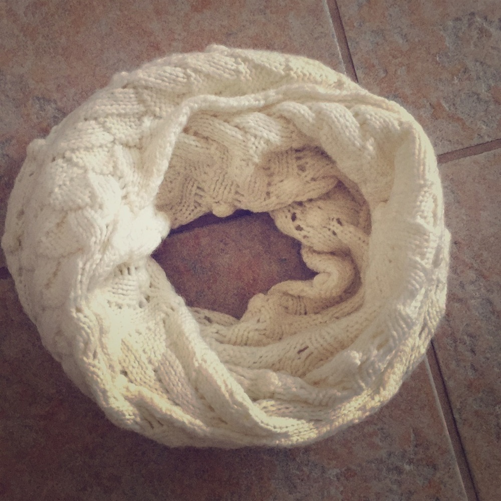 Infinity scarf